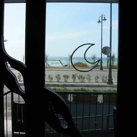 Esperia Hotell