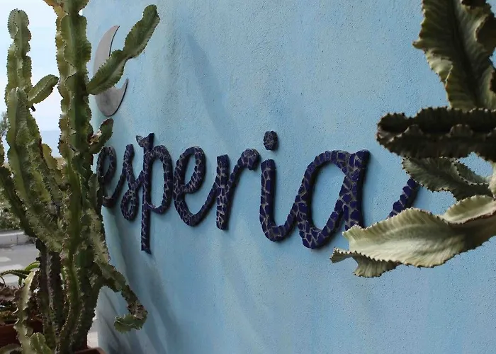 Ξενοδοχείο Esperia 3*