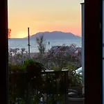 Esperia فندق ميلاتسو