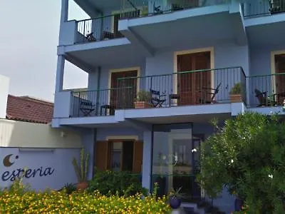 Esperia Hotel 3*