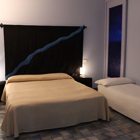 Esperia فندق