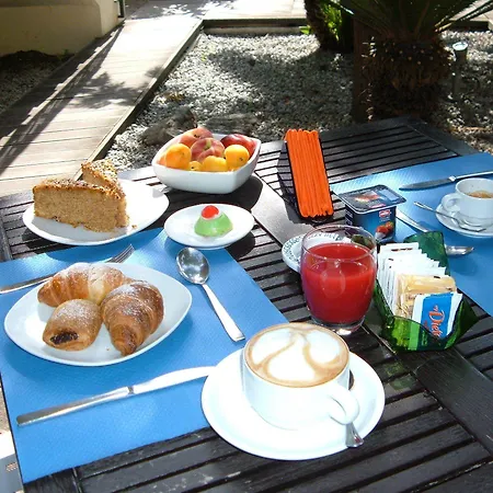 Hotel Esperia 3*