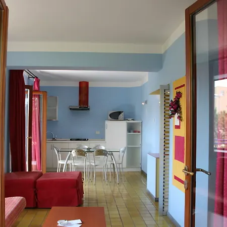 Esperia Hotel 3*